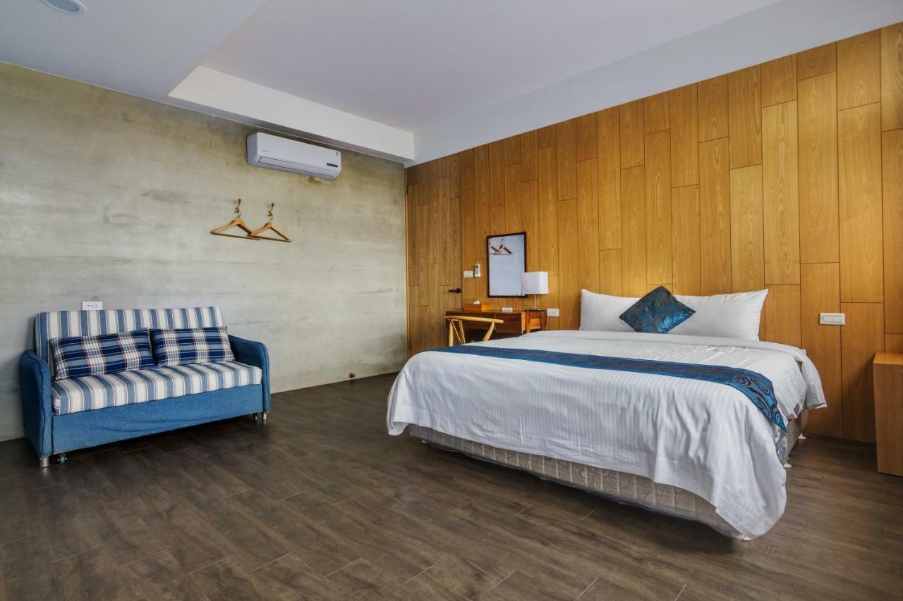 โซมู บีแอนด์บี Apartment Yilan ภายนอก รูปภาพ