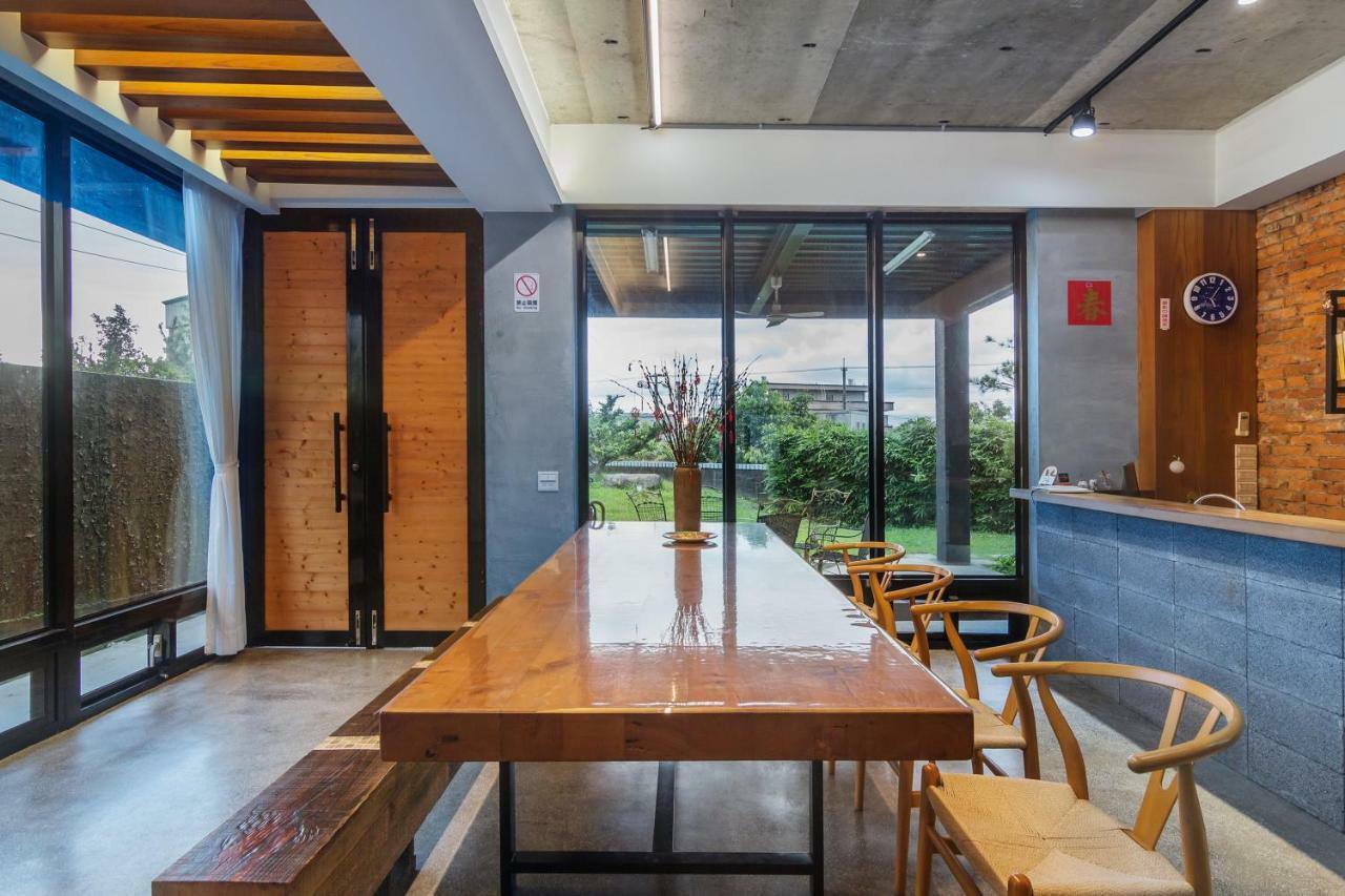 โซมู บีแอนด์บี Apartment Yilan ภายนอก รูปภาพ