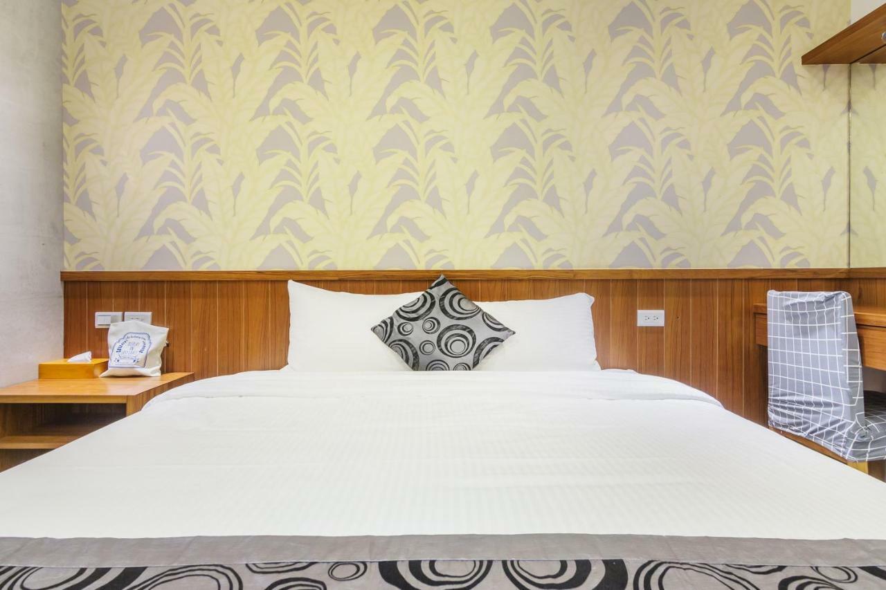 โซมู บีแอนด์บี Apartment Yilan ภายนอก รูปภาพ