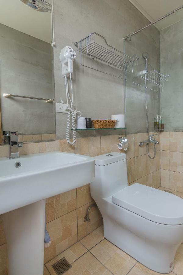 โซมู บีแอนด์บี Apartment Yilan ภายนอก รูปภาพ