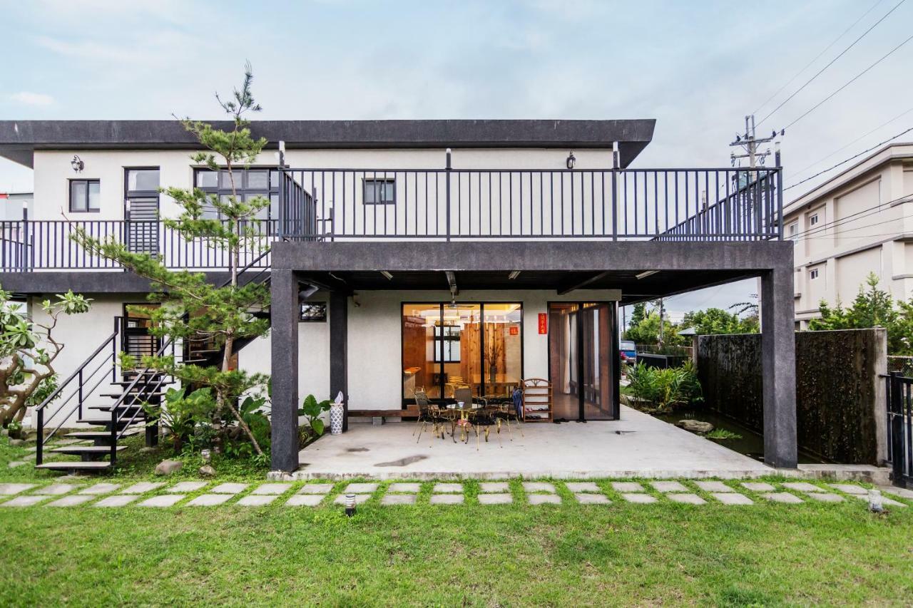 โซมู บีแอนด์บี Apartment Yilan ภายนอก รูปภาพ