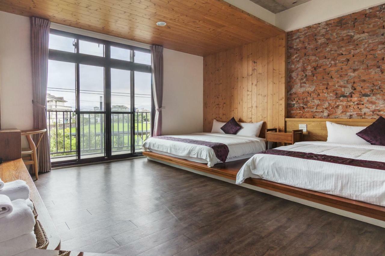 โซมู บีแอนด์บี Apartment Yilan ภายนอก รูปภาพ