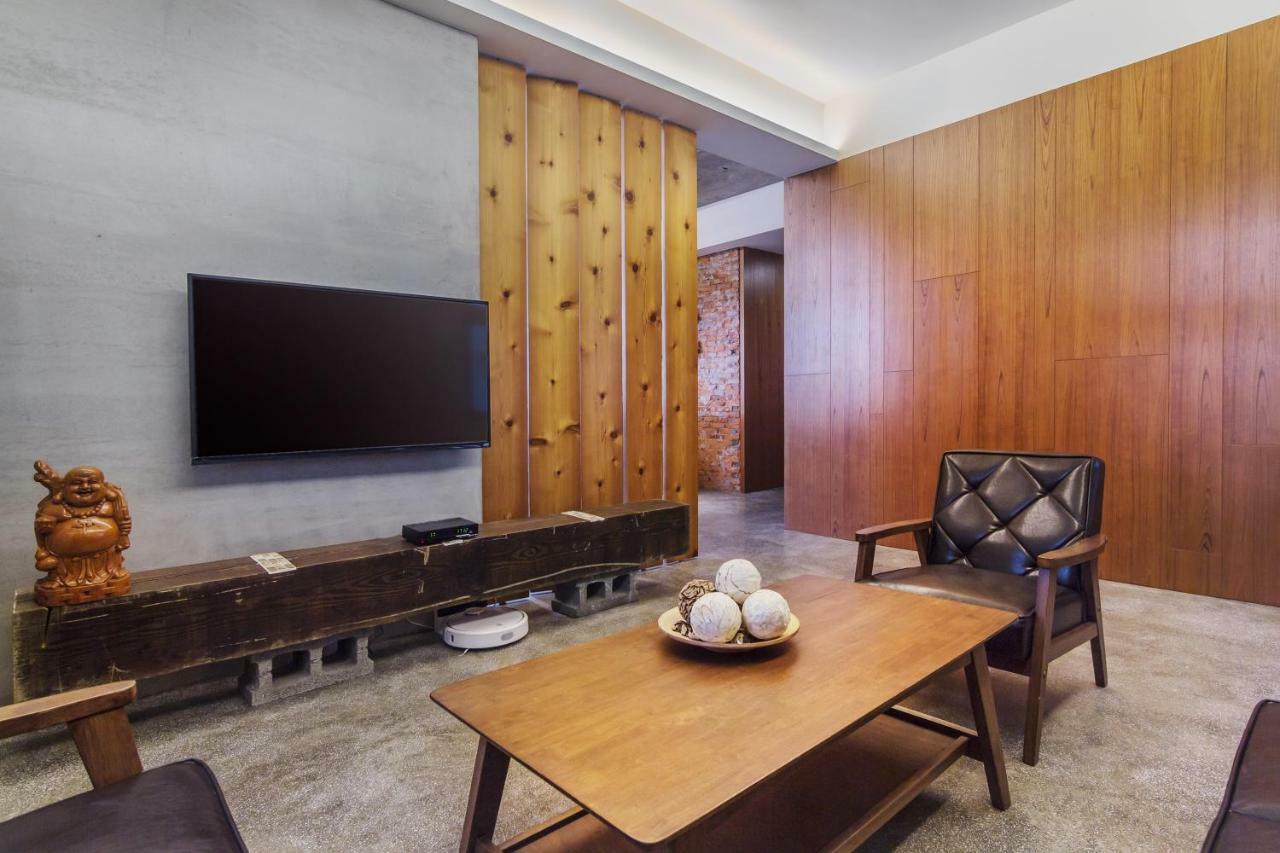 โซมู บีแอนด์บี Apartment Yilan ภายนอก รูปภาพ